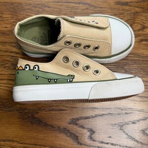 Lily & Dan Kids Tan Canvas Shoes with Crocodile Design Size 7/8